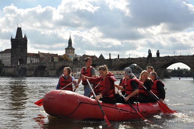 fun rafting in Praag