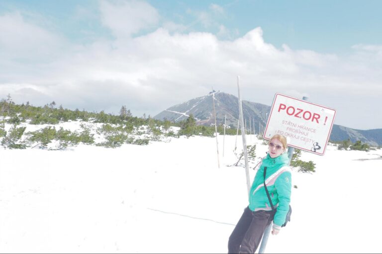 Snow hike Giant Mountains